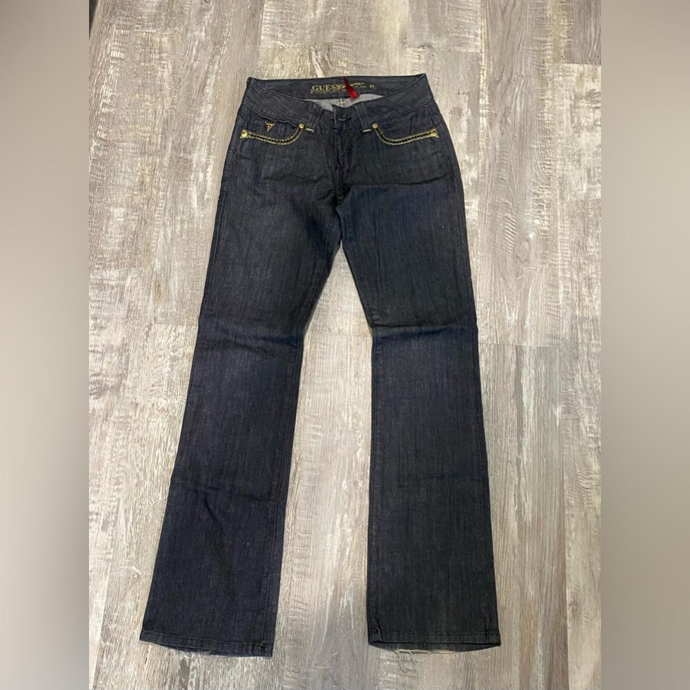 Embellished Guess Jeans, size 27. Booth cut, slim fit. - Picture 1 of 8